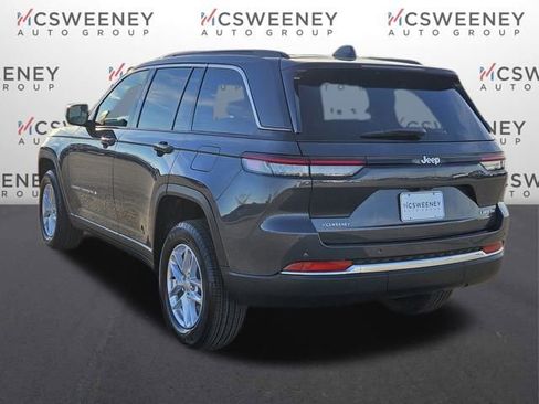 New 2026 Jeep Grand Cherokee Laredo X RWD image 3