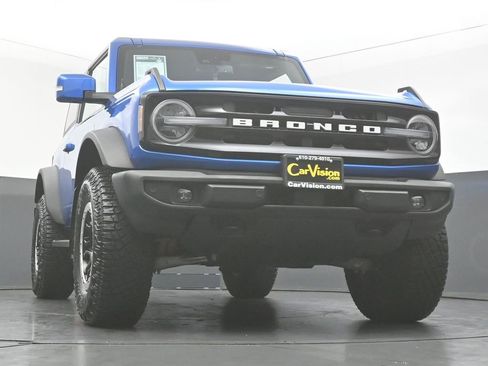 Used 2022 Ford Bronco Outer Banks w/ Sasquatch Package AWD/4WD image 49