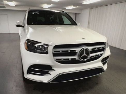 Used 2023 Mercedes-Benz GLS 450 4MATICﾮ image 3