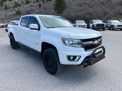 Used 2017 Chevrolet Colorado Z71 image 8