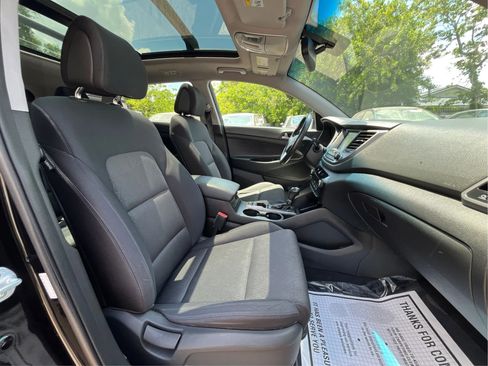Used 2018 Hyundai Tucson Value FWD image 23