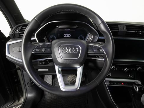 Used 2022 Audi Q3 2.0T Premium Plus image 30