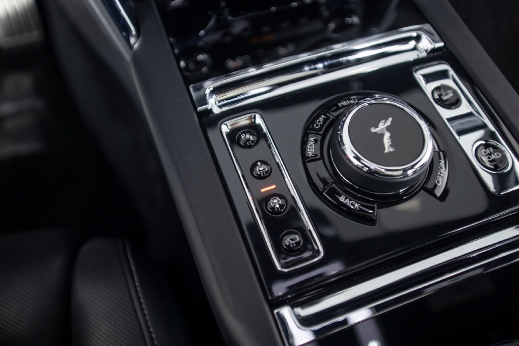 Used 2019 Rolls-Royce Cullinan AWD/4WD image 54