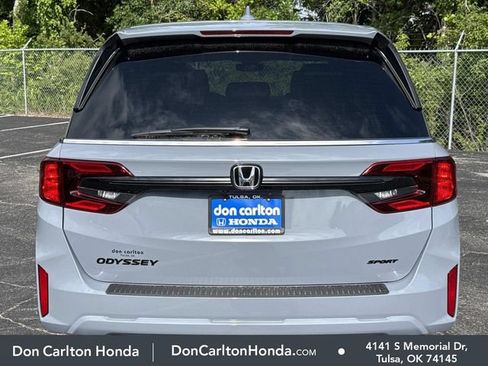 Used 2026 Honda Odyssey Sport-L image 5