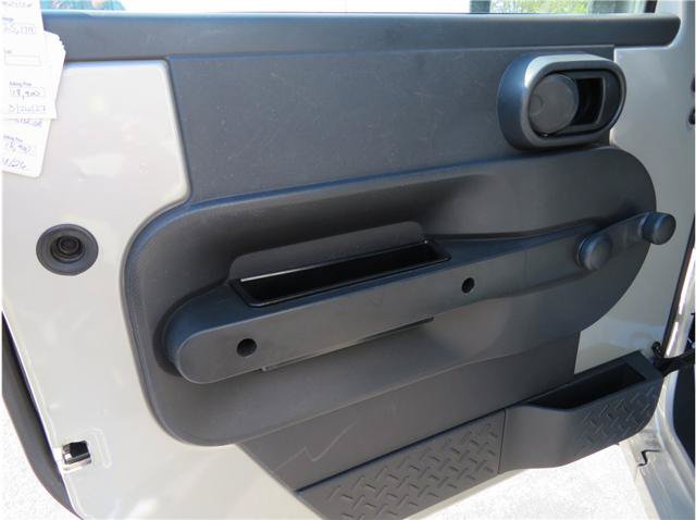 Used 2007 Jeep Wrangler Unlimited X AWD/4WD image 9