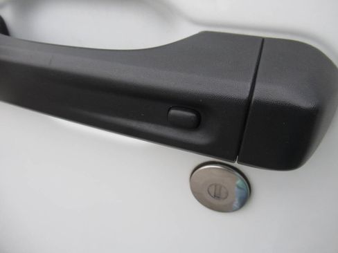 Used 2022 Jeep Gladiator Sport image 19