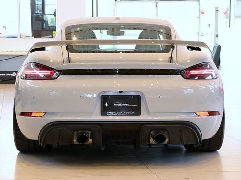 Used 2020 Porsche 718 Cayman GT4 image 32