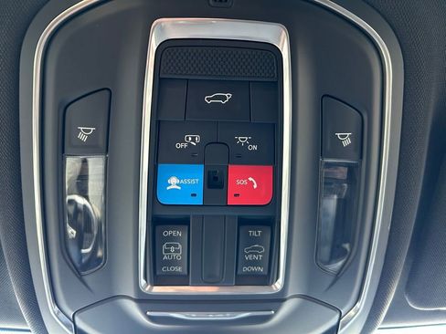 New 2026 Jeep Grand Cherokee L Laredo AWD/4WD image 31