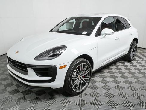 New 2026 Porsche Macan S image 1