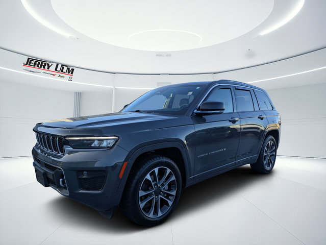 Certified 2022 Jeep Grand Cherokee Overland w/ Luxury Tech Group IV AWD/4WD image 7