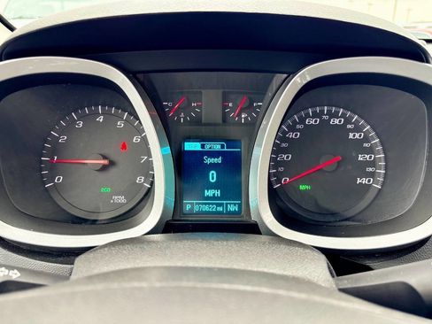 Used 2015 Chevrolet Equinox LT w/ Driver Convenience Package image 17