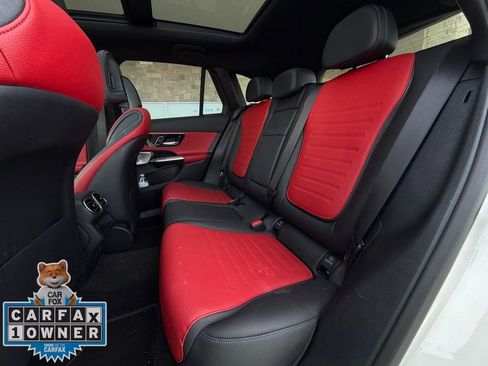 Used 2024 Mercedes-Benz GLC 300 4MATIC image 19