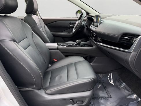 Used 2022 Nissan Rogue SL AWD/4WD image 8