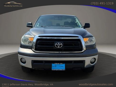 Used 2012 Toyota Tundra 4x4 Double Cab w/ Tow Pkg image 9