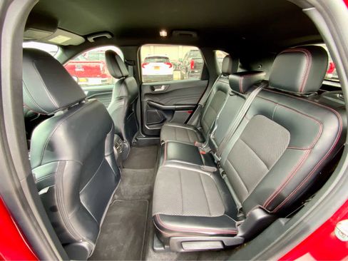 Used 2025 Ford Escape ST-Line AWD/4WD image 23