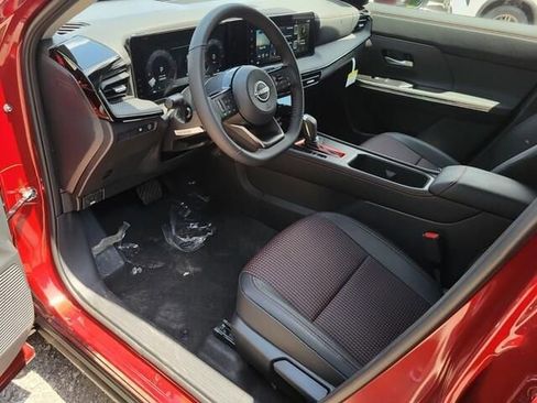 New 2025 Nissan Kicks SR w/ Illumination Package image 19