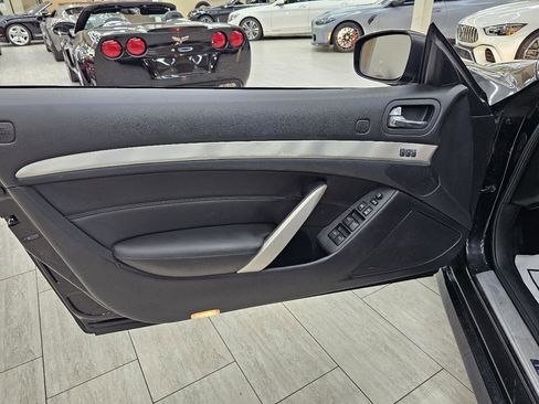 Used 2013 INFINITI G37 Convertible w/ Premium Pkg RWD image 37