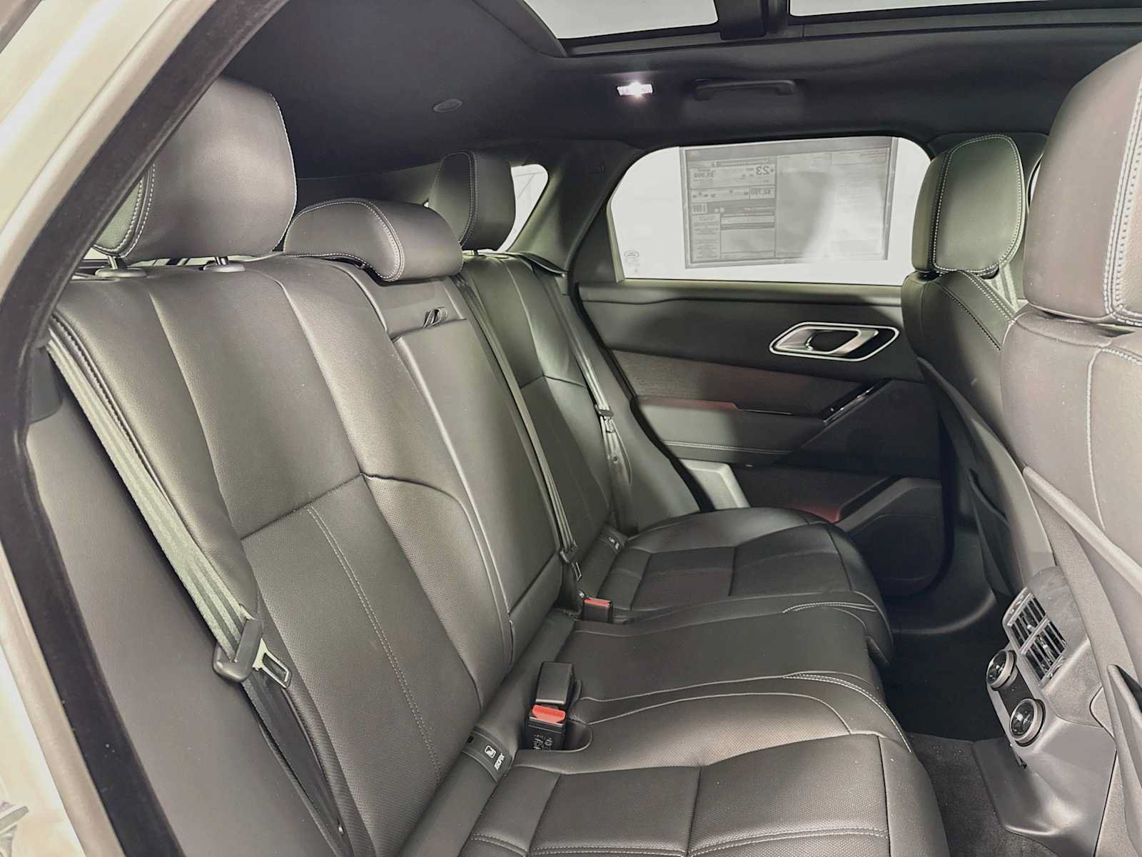New 2026 Land Rover Range Rover Velar Belgravia AWD/4WD image 27