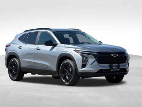 New 2026 Chevrolet Trax LT FWD image 7