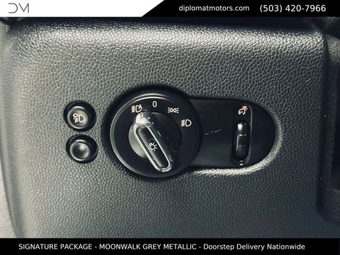 Used 2023 MINI Cooper SE FWD image 30