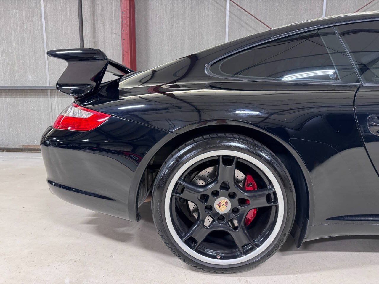 Used 2006 Porsche 911 Carrera S RWD image 37