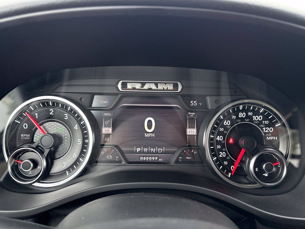 Used 2019 RAM 1500 Big Horn AWD/4WD image 27