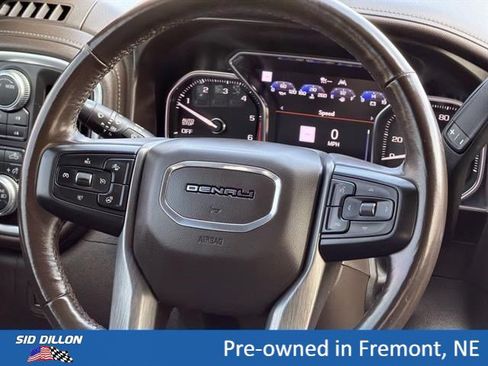 Used 2021 GMC Sierra 1500 Denali w/ Denali Ultimate Package AWD/4WD image 10