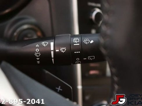 Used 2018 Subaru Outback 2.5i Limited AWD/4WD image 25