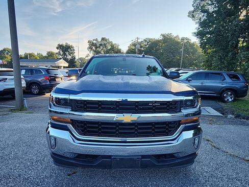 Used 2018 Chevrolet Silverado 1500 LT w/ All Star Edition AWD/4WD image 7