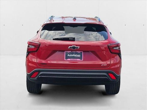 New 2026 Chevrolet Trax RS w/ Driver Confidence Package image 8