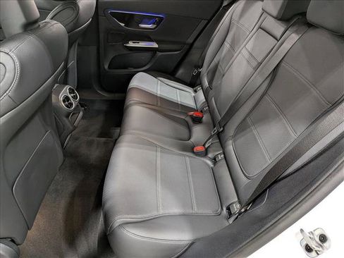 Used 2026 Mercedes-Benz GLC 300 4MATIC image 19