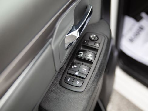 Used 2023 RAM 1500 Classic SLT w/ Trailer & Traction Group image 3