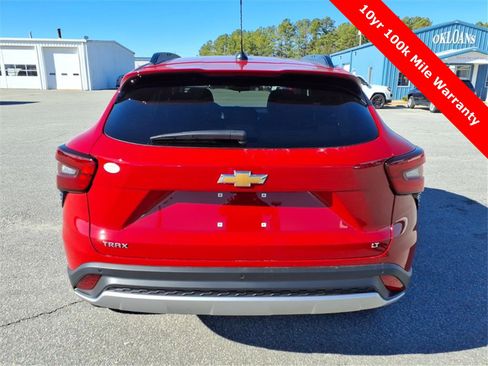 New 2026 Chevrolet Trax LT w/ Driver Confidence Package image 4