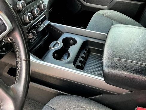 Used 2020 RAM 1500 Big Horn AWD/4WD image 21
