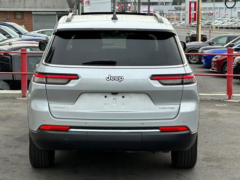 Used 2024 Jeep Grand Cherokee L Limited w/ Luxury Tech Group II image 12