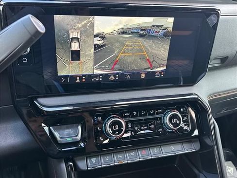 New 2026 GMC Sierra 2500 AT4 w/ AT4 Premium Plus Package AWD/4WD image 36