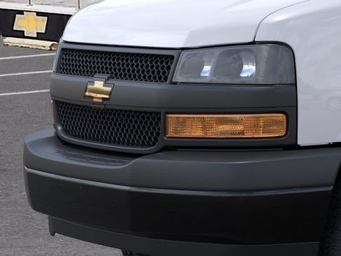 New 2026 Chevrolet Express 3500 w/ Power Convenience Package RWD image 13