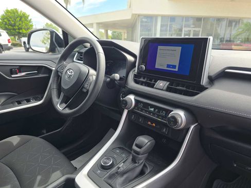 Certified 2024 Toyota RAV4 XLE w/ Convenience Package image 10