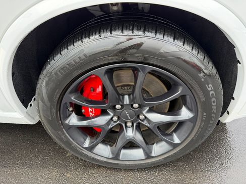 Used 2022 Dodge Durango SRT w/ Technology Group image 8