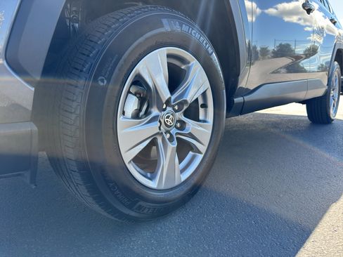 Certified 2024 Toyota RAV4 XLE AWD/4WD image 17