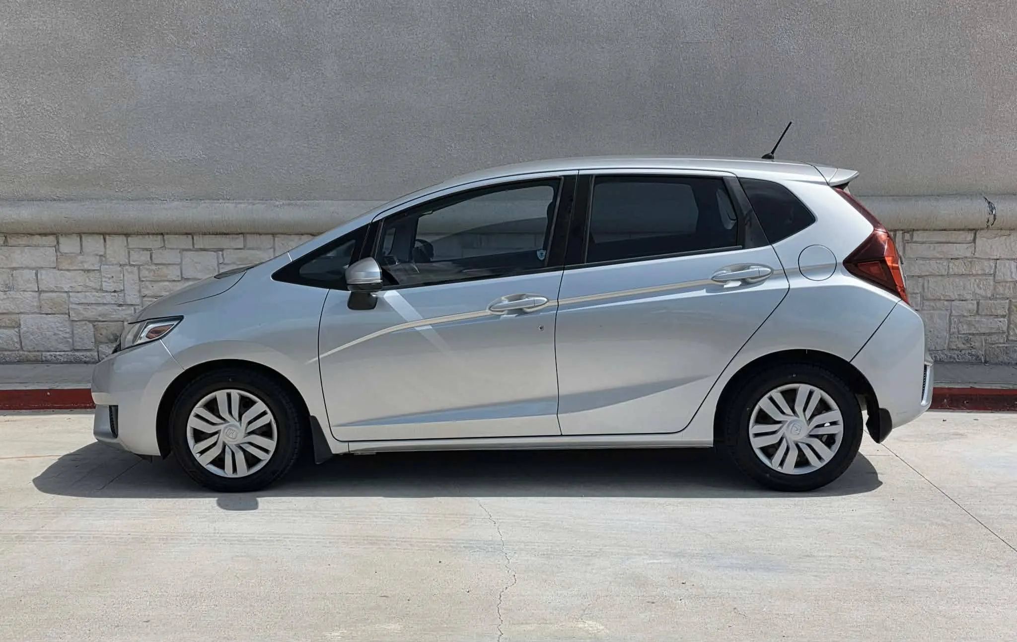 Used 2015 Honda Fit LX image 7