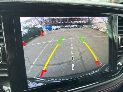 Used 2023 Dodge Durango GT image 15