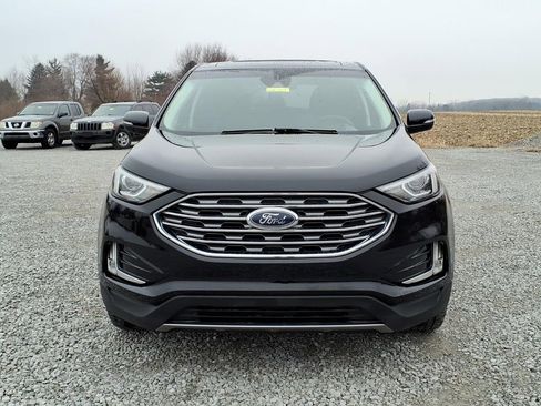 Used 2019 Ford Edge Titanium w/ Cold Weather Package image 3