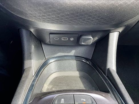 Used 2024 Chevrolet Malibu LT image 24