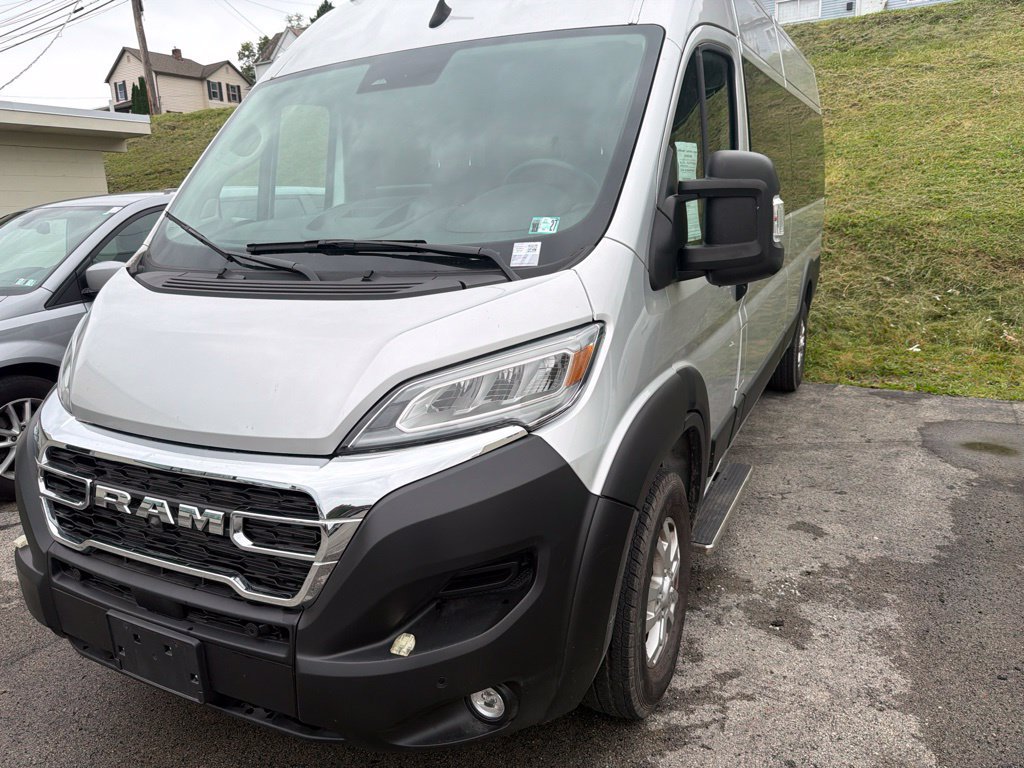 Used 2025 RAM ProMaster 3500 w/ Advanced Safety Group FWD image 3