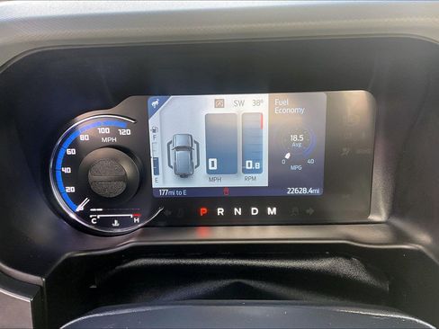 Used 2023 Ford Bronco Badlands image 22