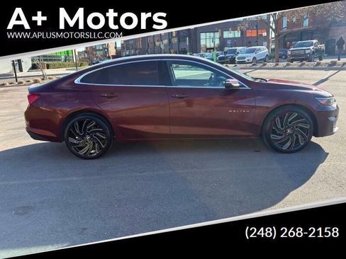 Used 2016 Chevrolet Malibu LT FWD image 1