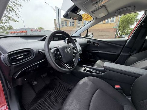 Used 2022 Toyota Prius LE FWD image 13