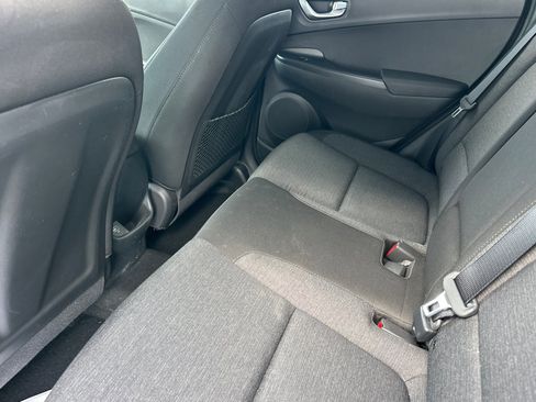 Used 2023 Hyundai Kona SE w/ Cargo Package FWD image 12