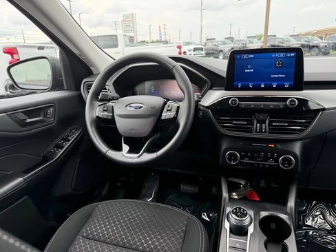Used 2024 Ford Escape Active AWD/4WD image 12